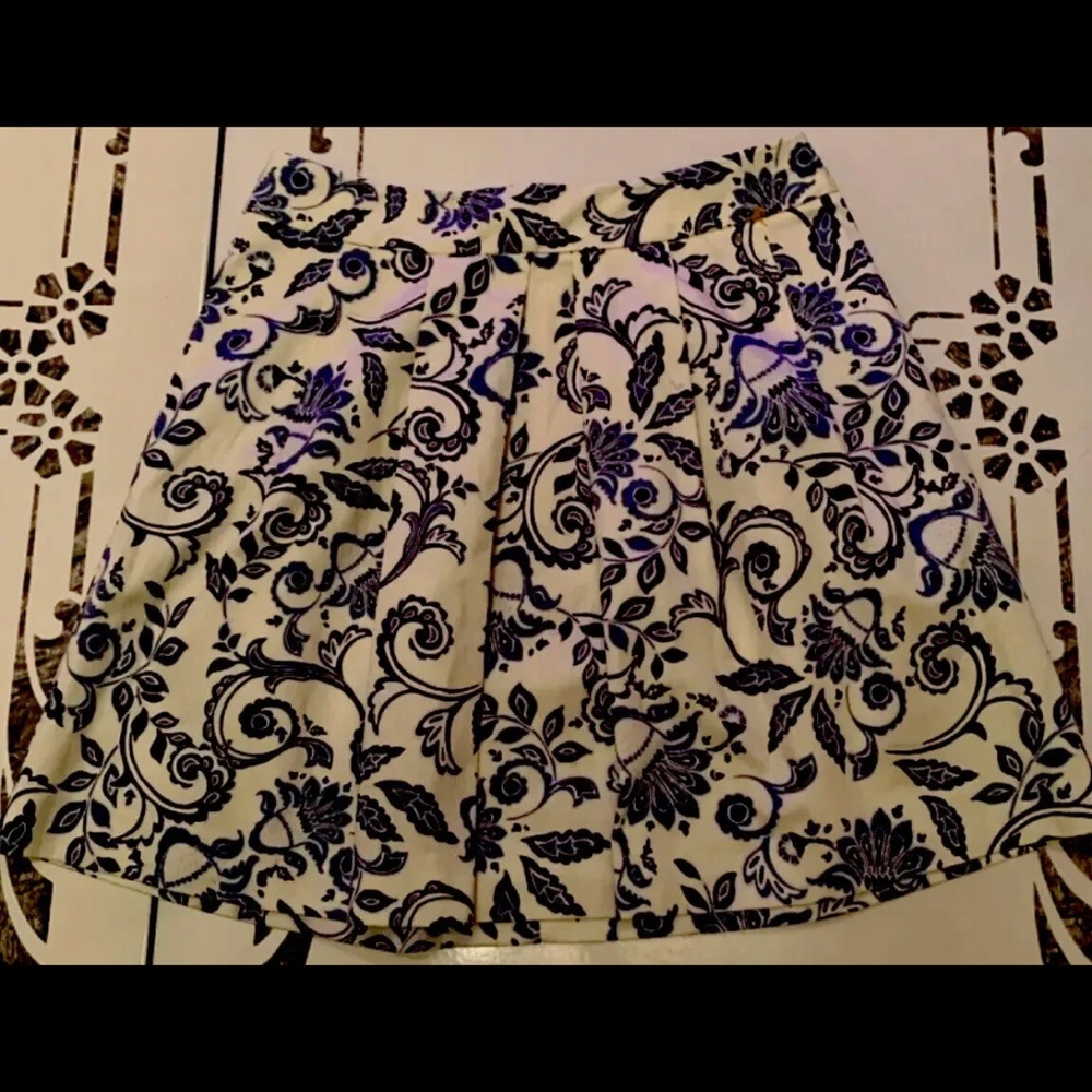 NWT Ann Taylor LOFT Women Blue White Casual Skirt Size 2